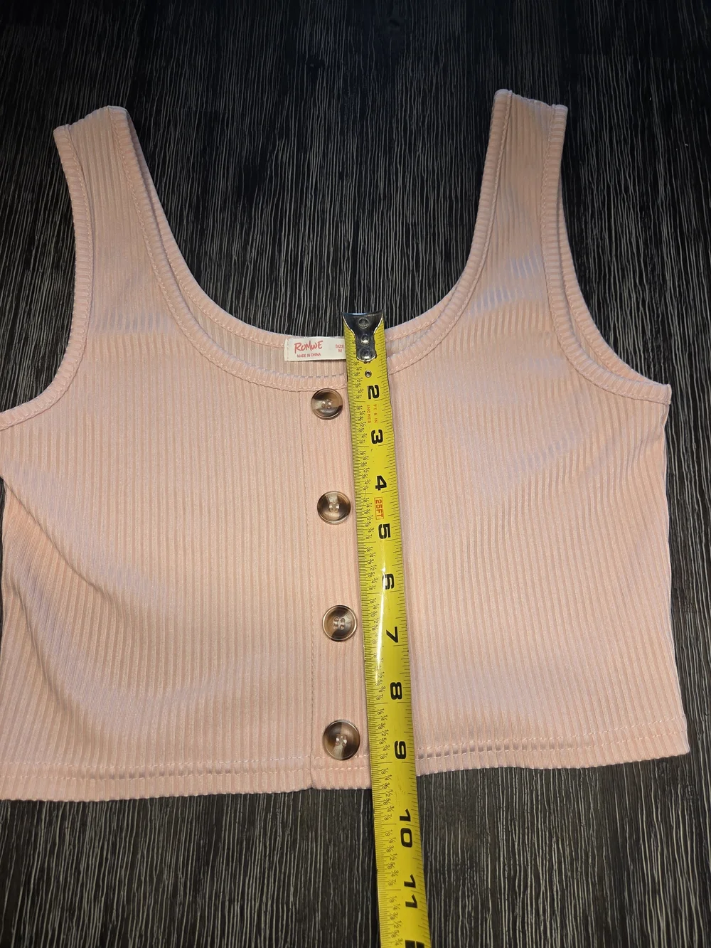 ROMWE Blush Pink Ribbed Button-Front Crop Tank - Picture 4 of 4